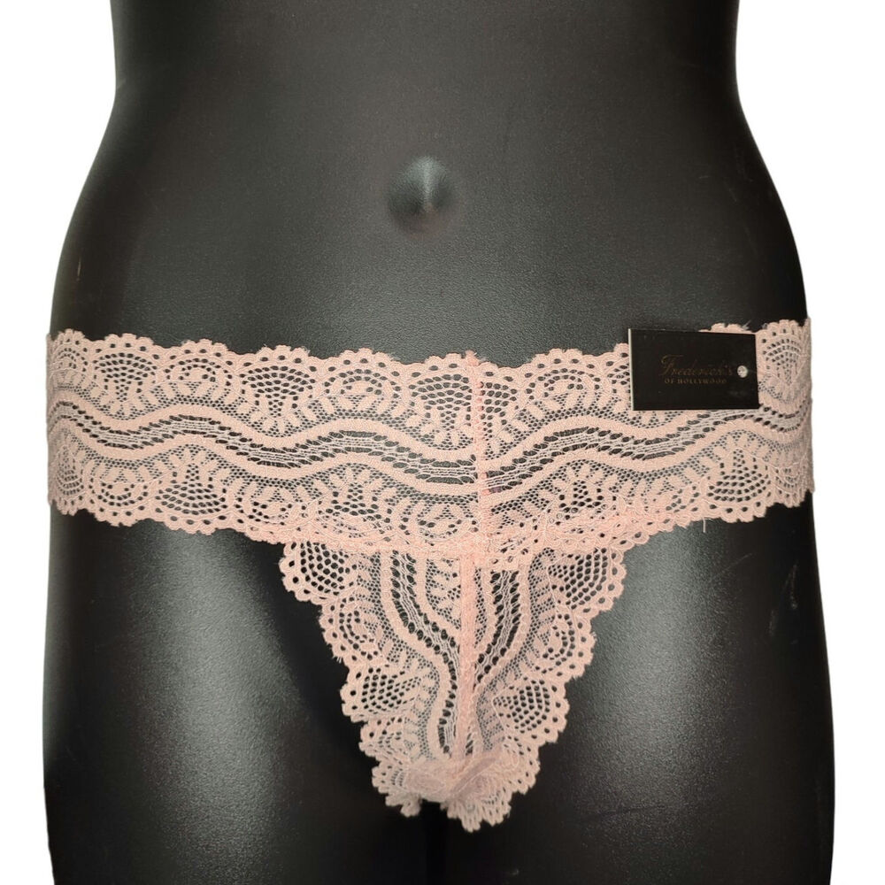 Frederick's of Hollywood Flora Thong Panties lace size 1X new
